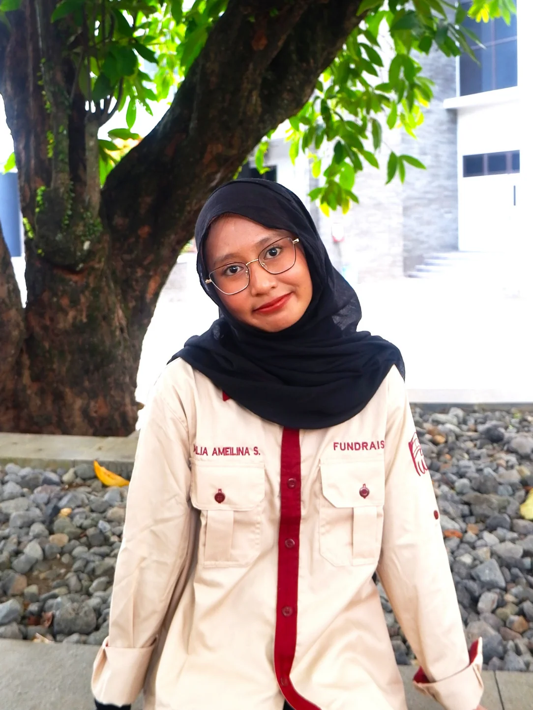 Meilia Ameilina Shierlana